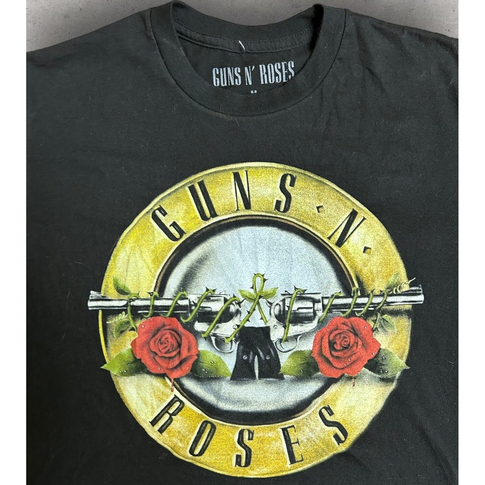 Guns and Roses T shirt Gray Medium Graphic Rose